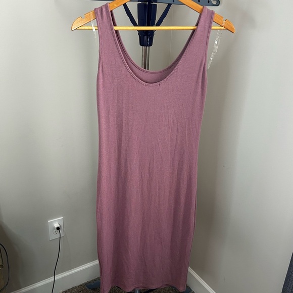 Fashion Nova Heart Hips Mauve Ribbed Bodycon Dress Side Slit - Picture 2 of 9